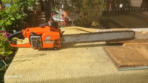 Vintage Echo CS 701VL Chainsaw With 24" Bar & Chain Runs, Idles, Oils - Picture 9 of 17