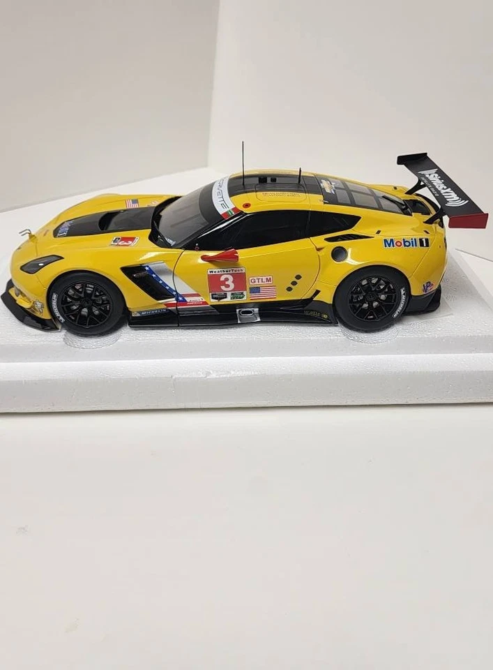 1:18 diecast cars81607 Corvette C7-R 2016 2ND PLACE ANTONIO GARCIA / JAN MAGN #3 - Image 2 of 4