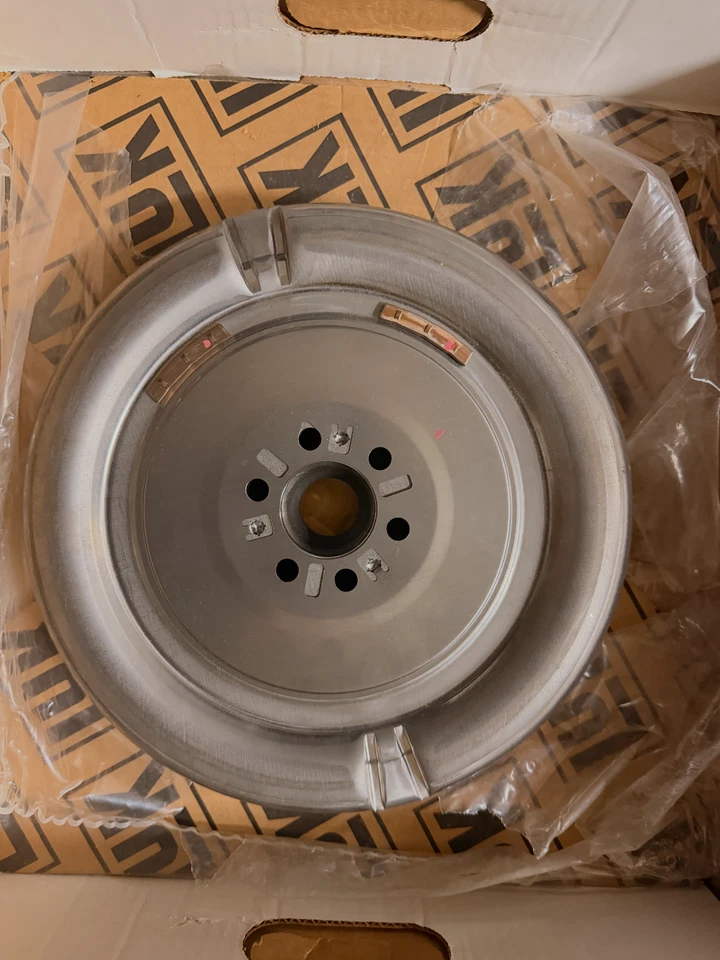 全新 Luk 双质量飞轮 VW GTI 捷达 1.8T 02M DMF032 415011110 — 第 2/3 张图片