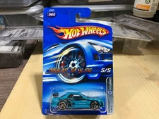 HOT WHEELS 60 NISSAN SKYLINE DROPSTARS LIGHT BLUE