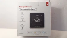 HONEYWELL RTH8800WF2022 T5 7-DAY SMART WI-FI THERMOSTAT WITH GEOFENCE TECHNOLOGY