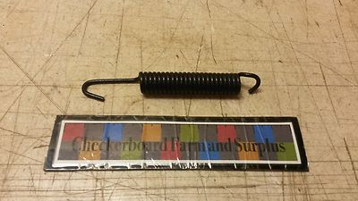 NOS Extension Helical Spring 11659945 Steel 5/8'' x 5'' 5360002555733
