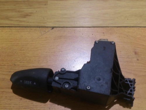 Volkswagen Sharan 1998 Radio control switch (Switch radio Control) #59683-40