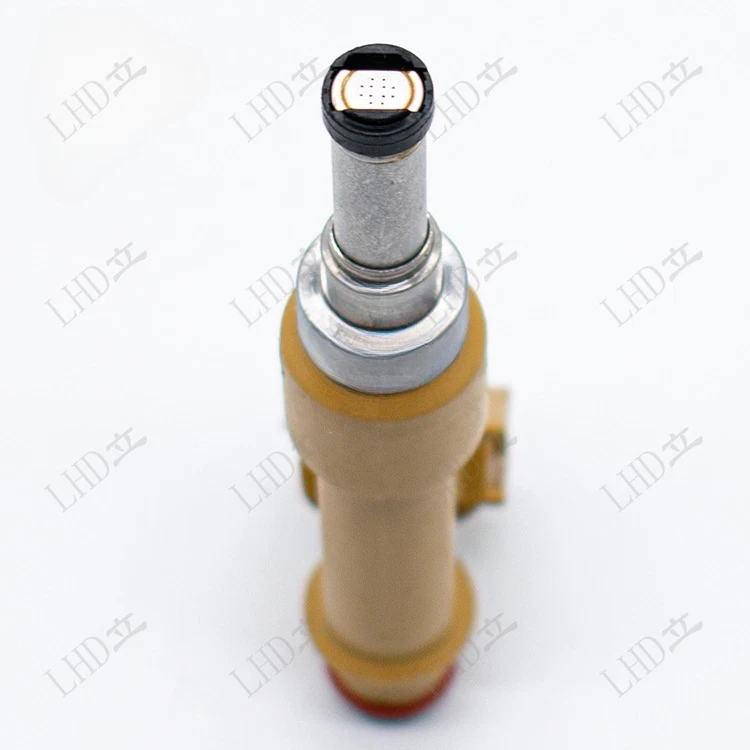 4 piezas inyectores de combustible para Toyota Corolla 1,8 L L4 2014 2015 23250-01020~ Foto 2 de 4