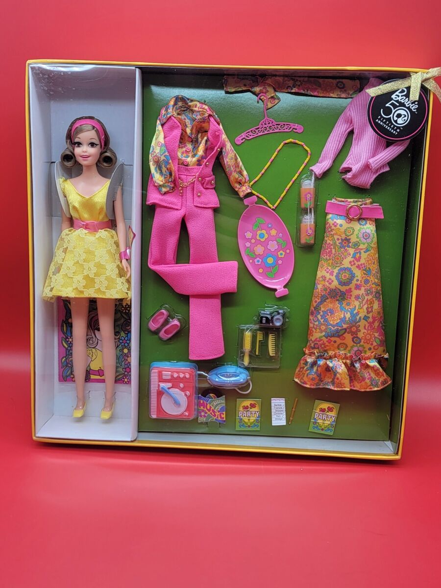 2008 Mattel Most Mod Party Becky Barbie Doll Gift Set #N5012 NRFB