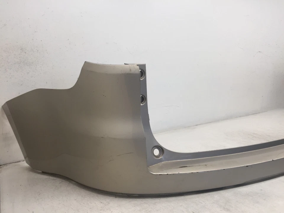 Cubierta de parachoques superior trasero Saturn Outlook XE XR 2007-2010 25789726 OEM Foto 4 de 4