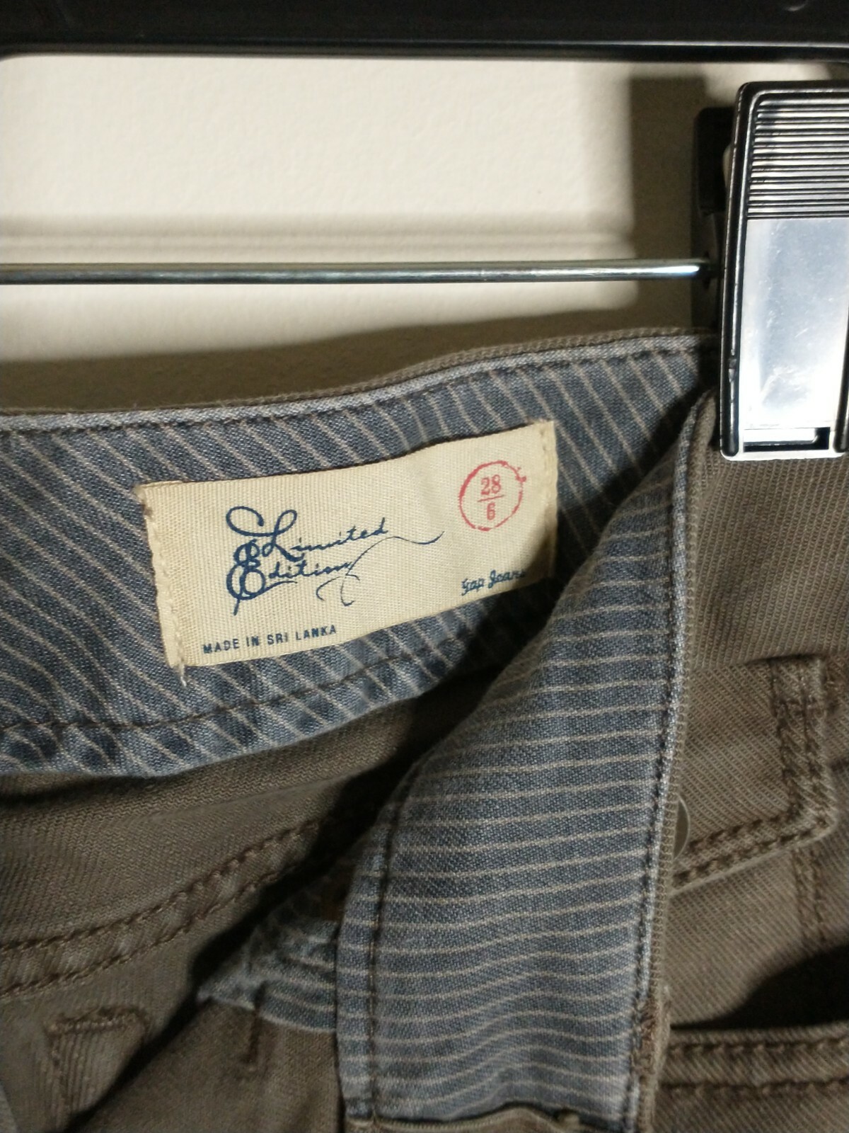 Picture 5 of 10