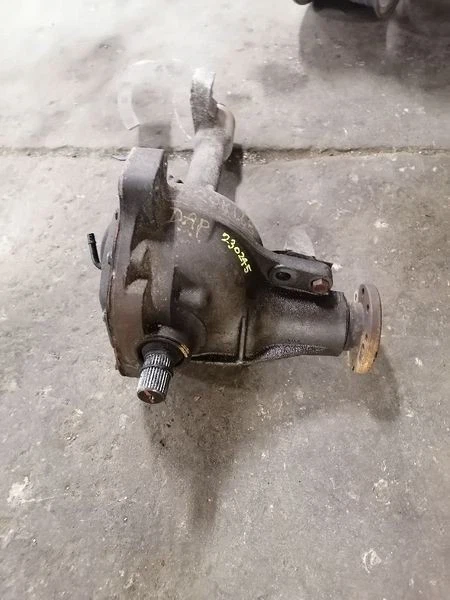 2002-2003 Dodge Durango Front Axle Differential Carrier Assembly 3.55 OEM - Image 3 of 4