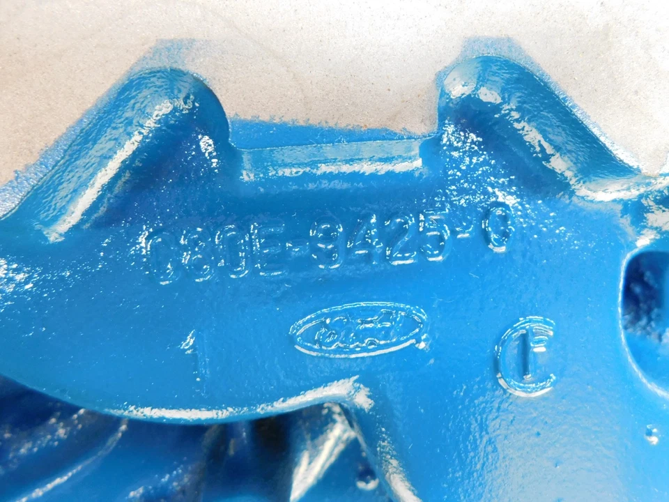 OEM Ford 1968 1969 1970 428CJ Cobra Jet Intake Manifold Mustang Torino Cougar - Image 2 of 4