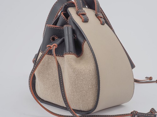 Loeva Hammock Droad Rolling Mini Handbag Shoulder Bag 2Way Beige Black A538Z95X0 - Picture 2 of 15
