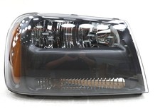 NEW OEM GM Passenger Side Headlight Assembly 25970908 Chevy Trailblazer 2006-09