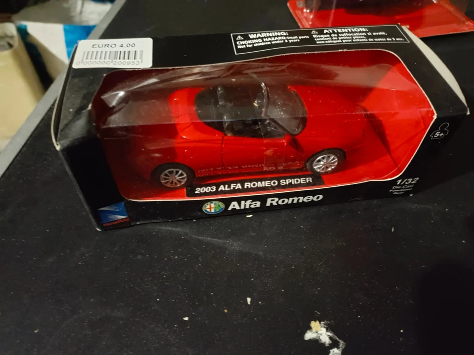 2003 ALFA ROMEO SPIDER NEW RAY SCALA 1:32 CON SCATOLA BOX - Immagine 2 di 2