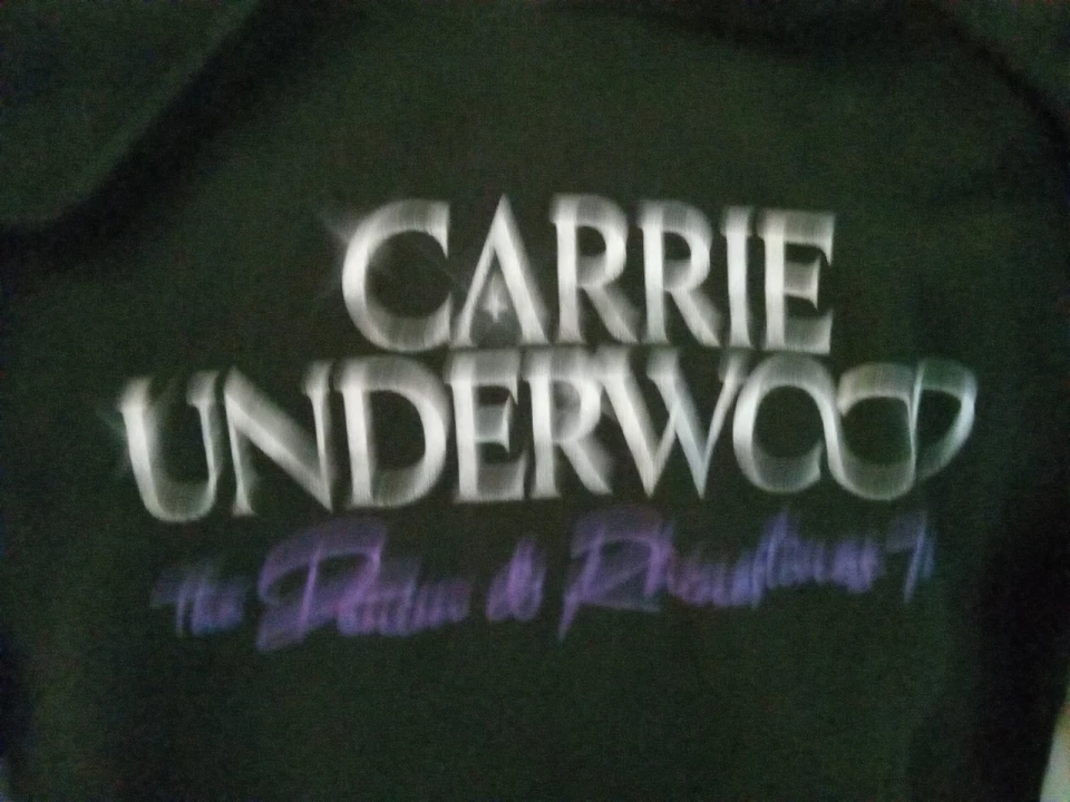 Официальная концертная толстовка с капюшоном из денима и страз Carrie Underwood M - Изображение 3 из 4