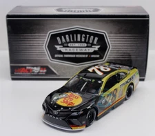 NASCAR 2017 MARTIN TRUEX #78 40th ANNIVERSARY BASS PRO SHOPS TRACKER BOATS 1/24