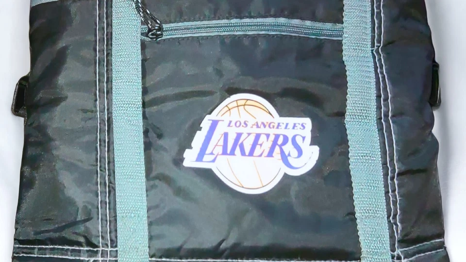 Los Angeles Lakers NBA Soft Sided Kolder 12-pack Cooler Gray & Black Bag - Image 4 of 4