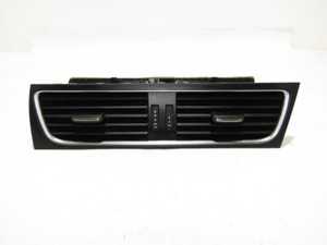 AUDI A5 8T RHD DASHBOARD AIR VENT Luftdüse Vorne Mitte Front Center 8t2820951b