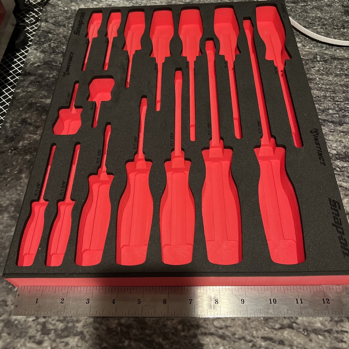 Snap On fmsgd01br foam cutout for 16 pc screwdriver set in red | eBay