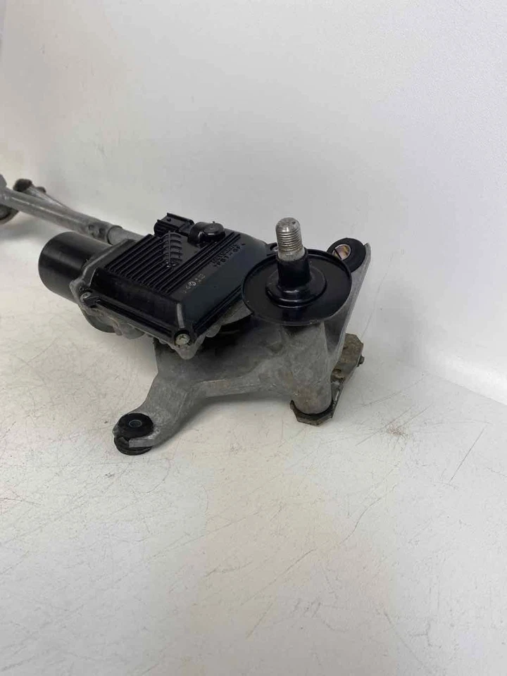 Motor limpiaparabrisas delantero con brazo de elevación compatible con ACURA RLX 2014-2020 3,5 L Foto 3 de 4