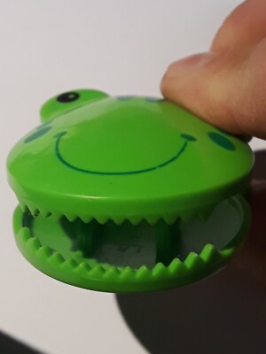 LOT of 2: Frog Face (face only) Hard Plastic Power Clip (metal Spring Loaded)