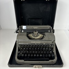 Vintage Underwood Champion Portable Typewriter  With Case thumbnail