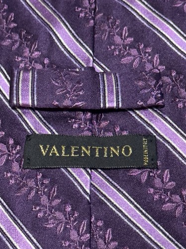 Valentino Men's 100% Silk Necktie ITALY Luxury Designer Purple Striped Floral 16 - Picture 4 of 6