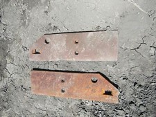 IH INTERNATIONAL 140 ROLL OVER MOLDBOARD PLOW REAR  LONG WEAR STRIPS