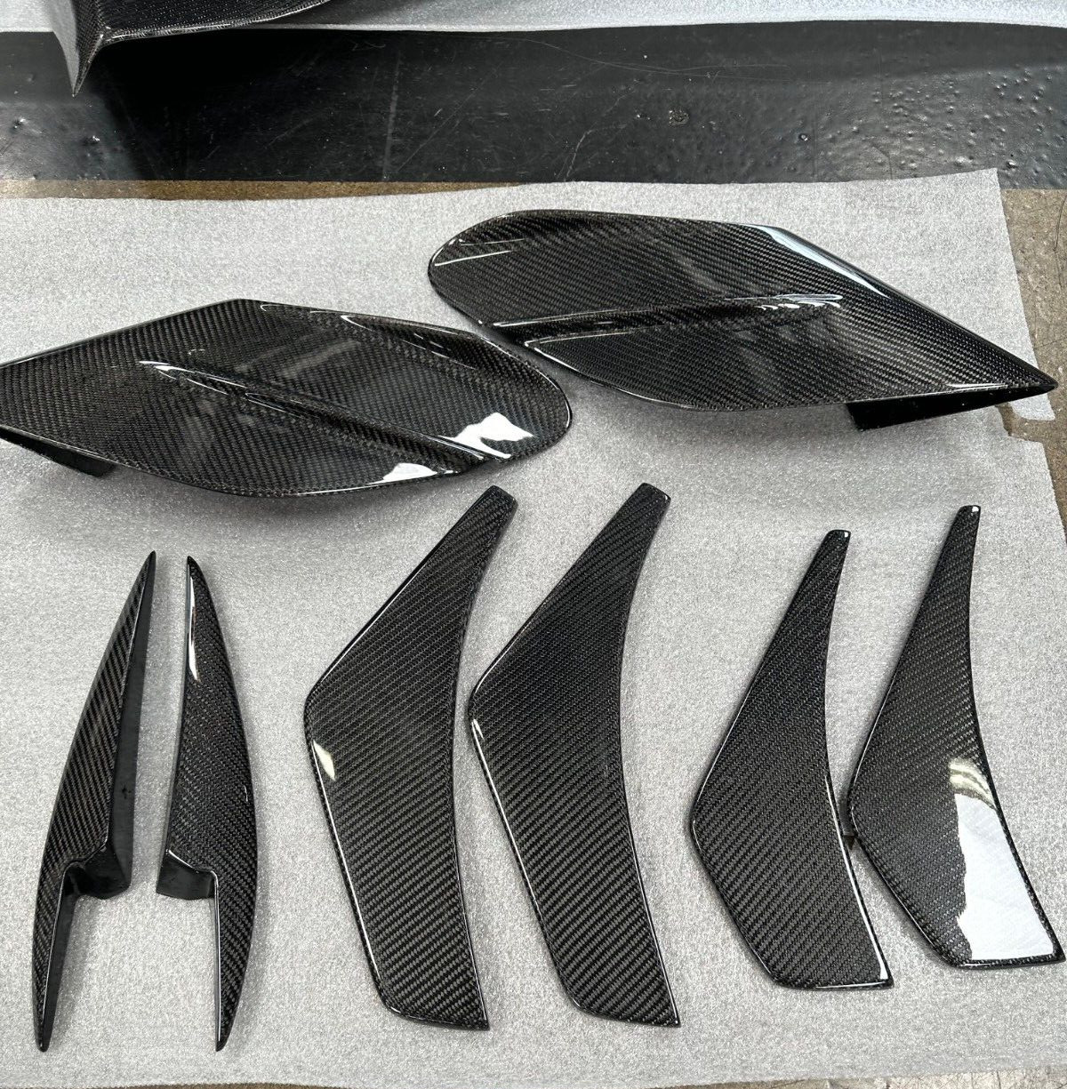 Ferrari 488 Coupe, MISHA Carbon Fiber Body Upgrade Kit, New
