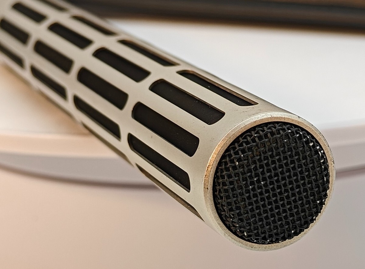 Sennheiser K3U Power with ME80 Condenser Shotgun Mic Capsule + New