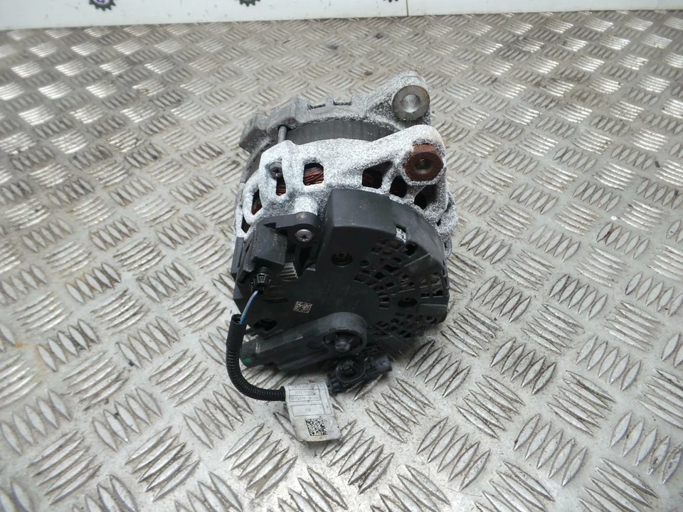 Land Rover Discovery Sport 2014-> Complete Bosch Alternator 2.0 TD4 204DT - Image 4 of 4