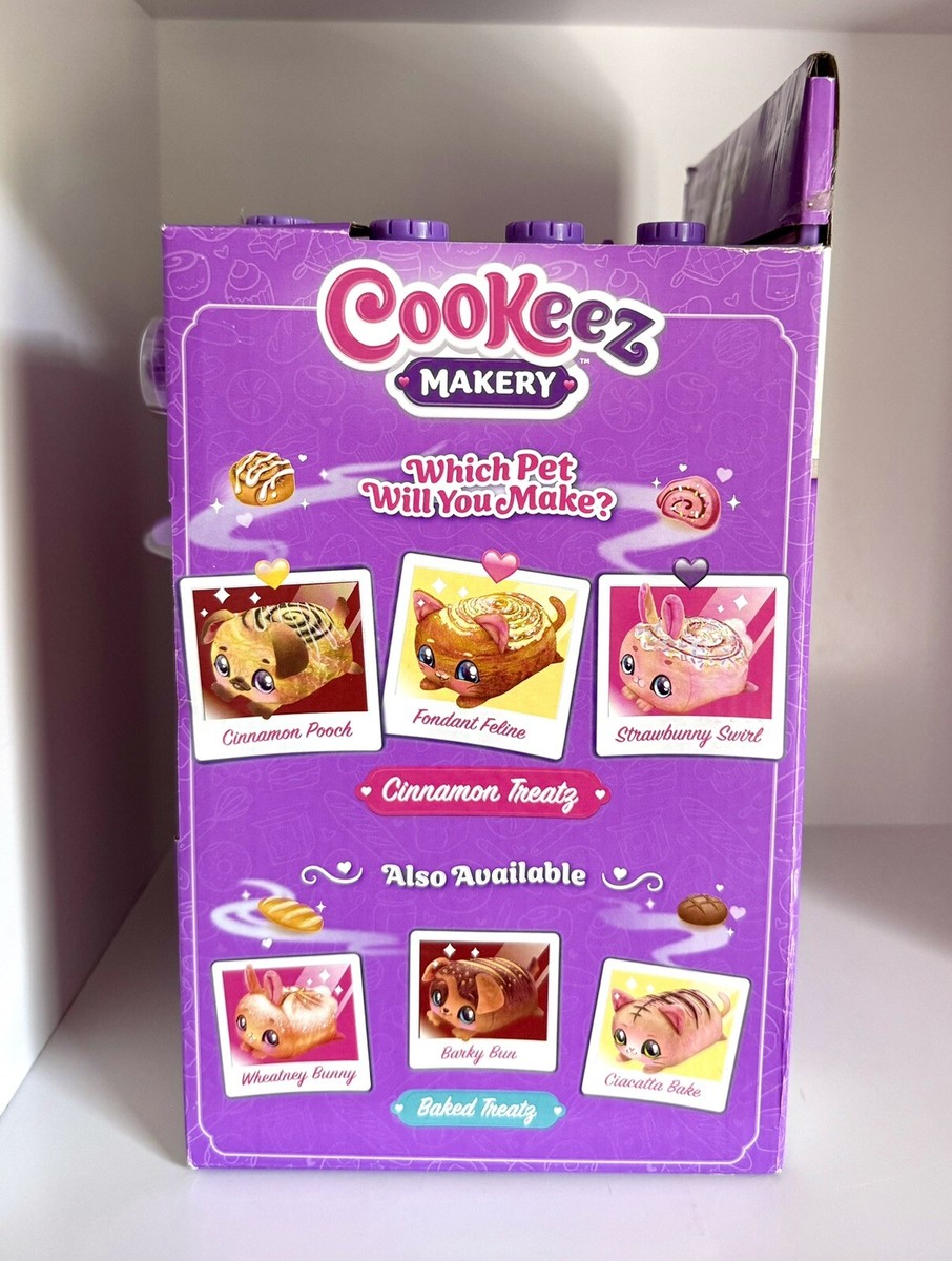 Cookeez Makery Cinnamon Treatz Oven Playset Surprise Interactive