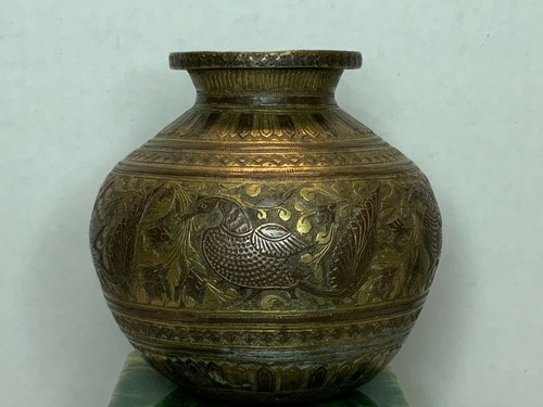 18th Century Ganga Jumna Lota Vessel/Pot/vase India - Picture 3 of 12
