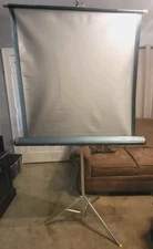 Vintage RADIANT PictureMaster 40" x 40" Portable Movie Projector Screen