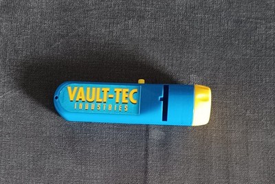 Vault Tec Projektor mit 3 Bildscheiben _ Fallout Merchandise _ Vault 33
