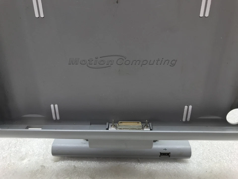 Estación de acoplamiento Motion Computing serie M Flex Dock D001 sin adaptador de aire acondicionado Foto 3 de 4