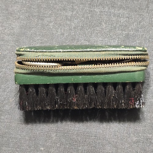 Vintage Green Leather Shoe Boot Scrub Brush Wood Horsehair Bristles Zipper Case