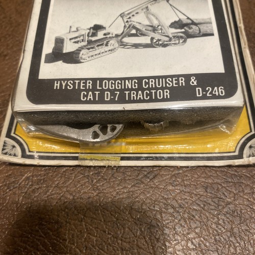 Woodland Scenics D246 HO Scale Hyster Logging Cruiser & Tractor Kit NIB/NOS - Picture 4 of 5