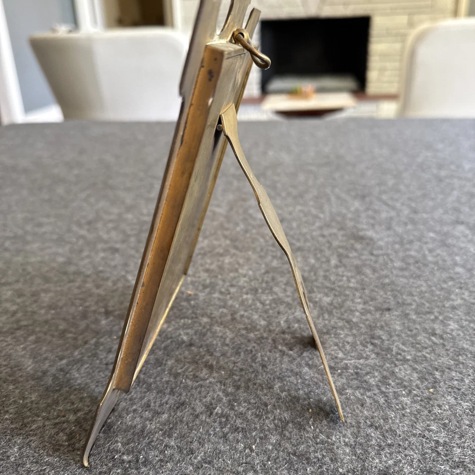 Excepcional marco de latón victoriano francés de 1800 con cuadro Foto 3 de 4