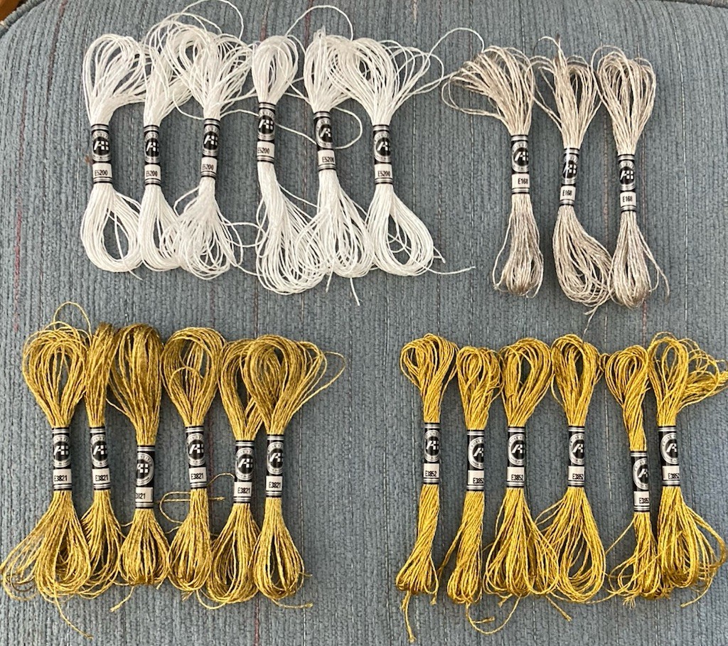 Floss Thread, 12 Gold, 3 Silver & 6 White New