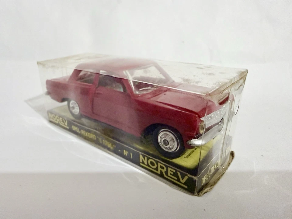 NOREV MODÈLE N°1 OPEL 1700 COUPÉE BOÎTE - Photo 2/4