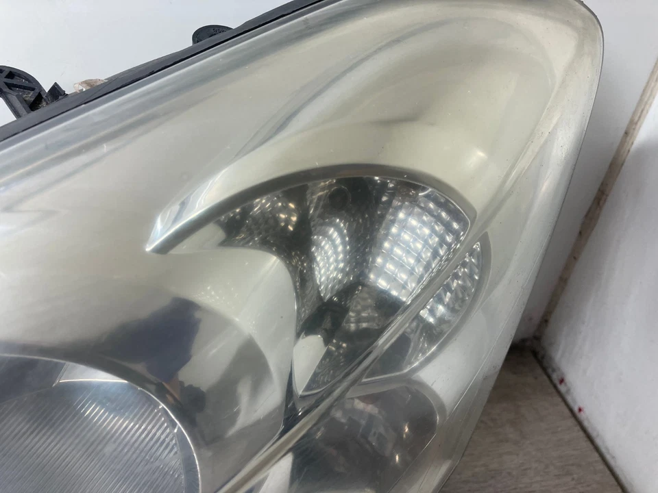 2012 PEUGEOT PARTNER PASSENGER & DRIVER SIDE FRONT HEADLIGHTS PAIR - Image 3 of 4