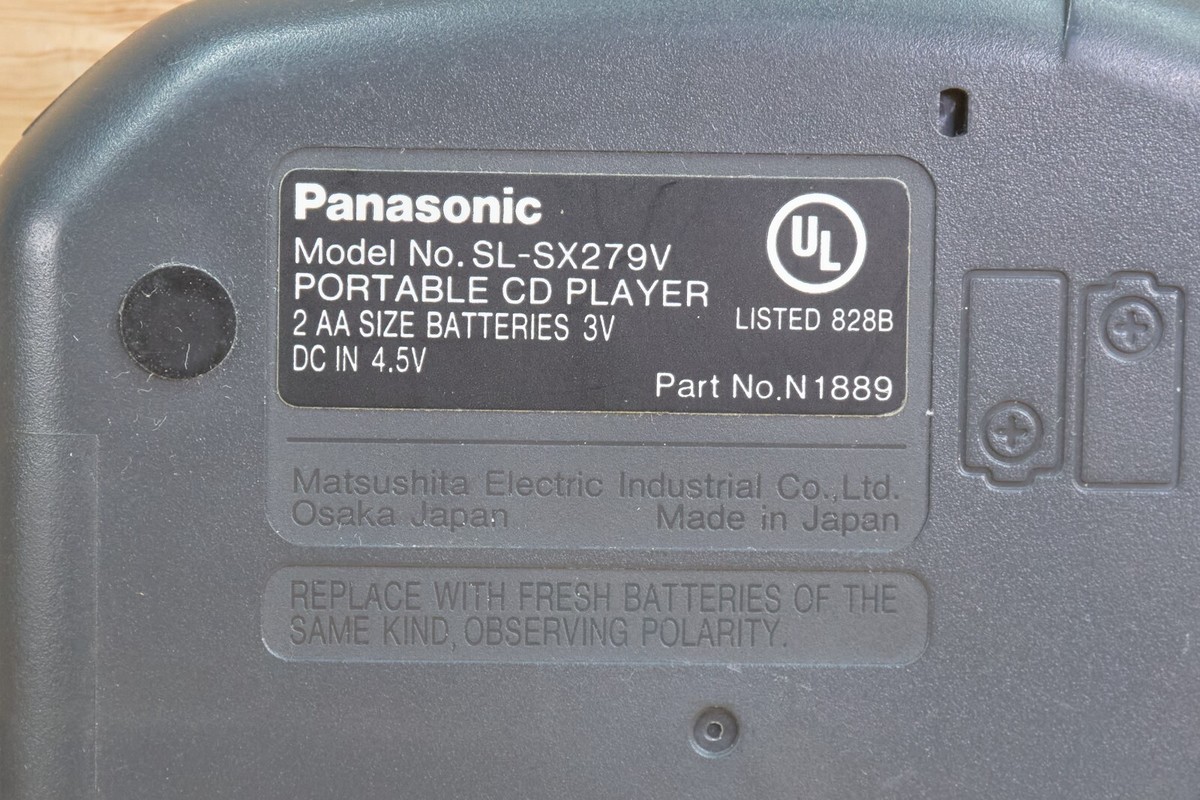 Vintage Panasonic SL-SX279V Portable CD Player, am/fm tuner, Made