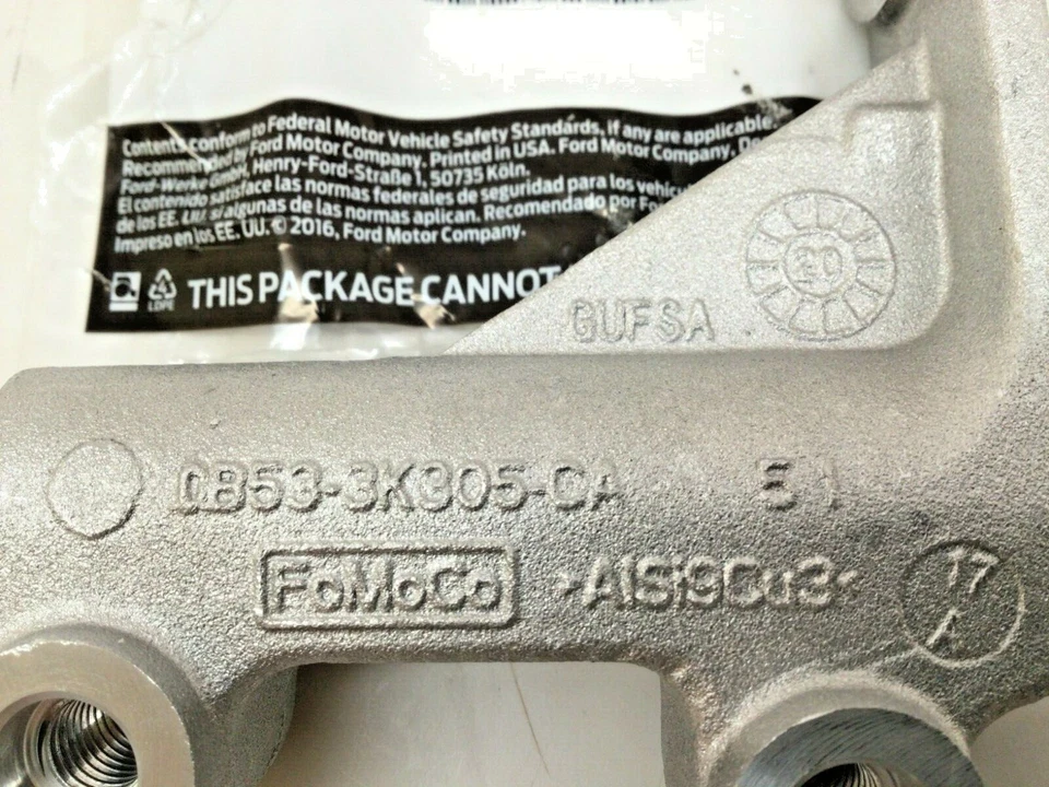 Soporte de eje delantero Ford Explorer Taurus Flex Lincoln MKT MKS OEM DB5Z-3K305-B Foto 3 de 4