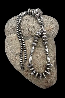 Southwest Graduated Navajo Pearl Style Silver Tone Beaded Station Necklace