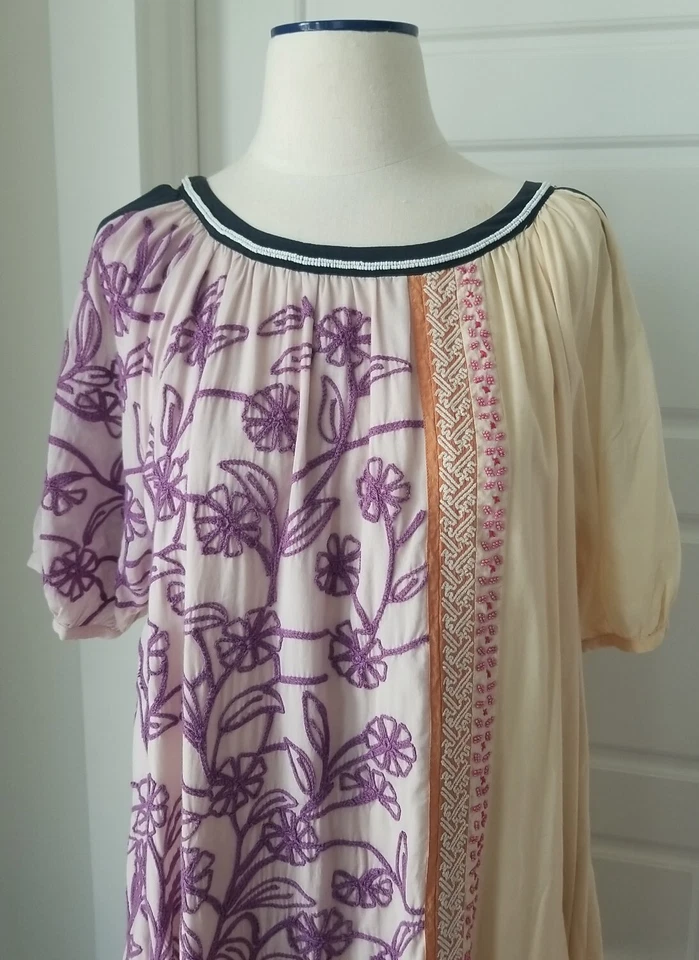 Vestido Leifnotes Anthropologie Talla 12 Hombro Frío SS Cuentas Bordado  Foto 3 de 4