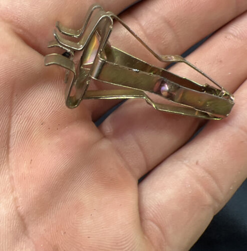 1999-2006 Chevy Silverado GMC Sierra Suburban Tahoe A Pillar CLIP OEM - Picture 2 of 3