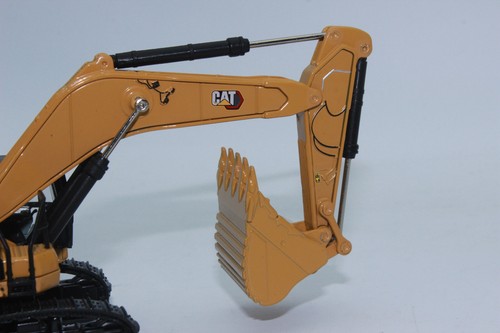 Diecast Masters 85687 CAT 395 ME Bagger Kettenbagger 1:87 H0 NEU OVP - Bild 9 von 10