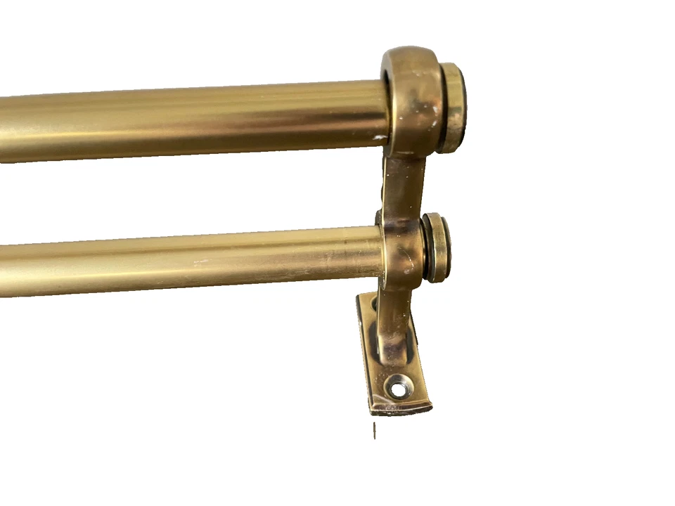Varillas y soporte para cortina dobles clásicas de latón para restauración derecha Foto 2 de 4