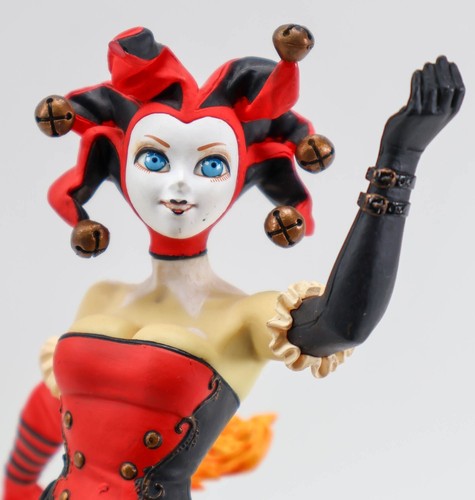 DC Collectibles Harley Quinn V2 Ame Comi Heroine Series Figure Statue - Picture 8 of 12