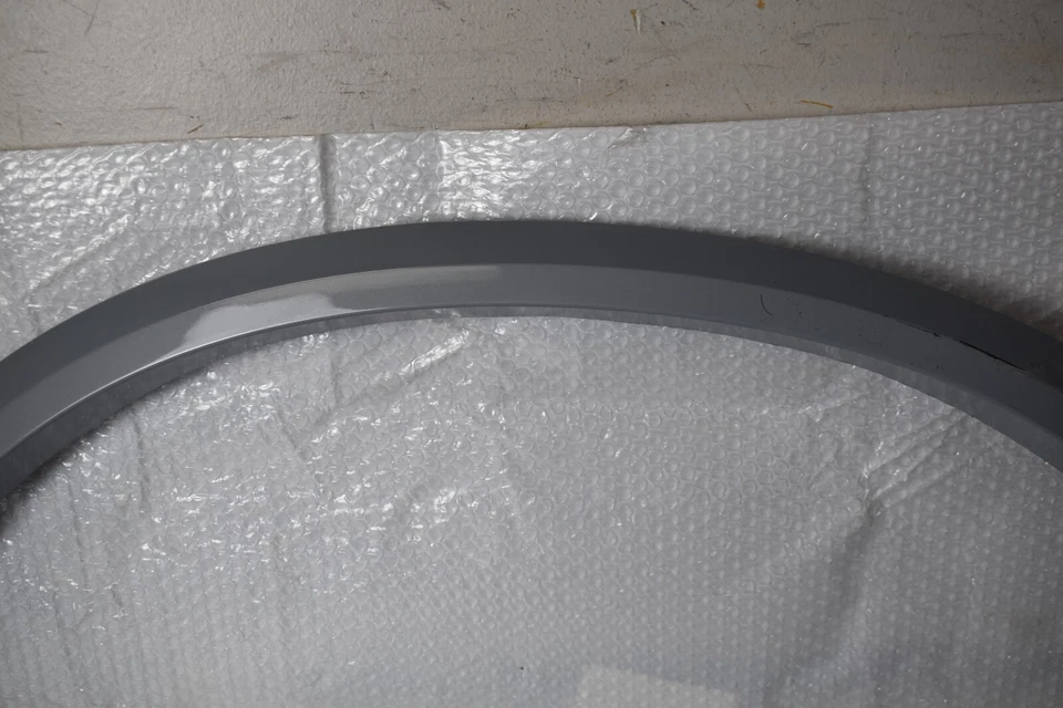 BMW X5 RUEDA ACAMPANADA TRASERA IZQUIERDA 2014-2017 OEM 5177 8069287 Foto 3 de 4