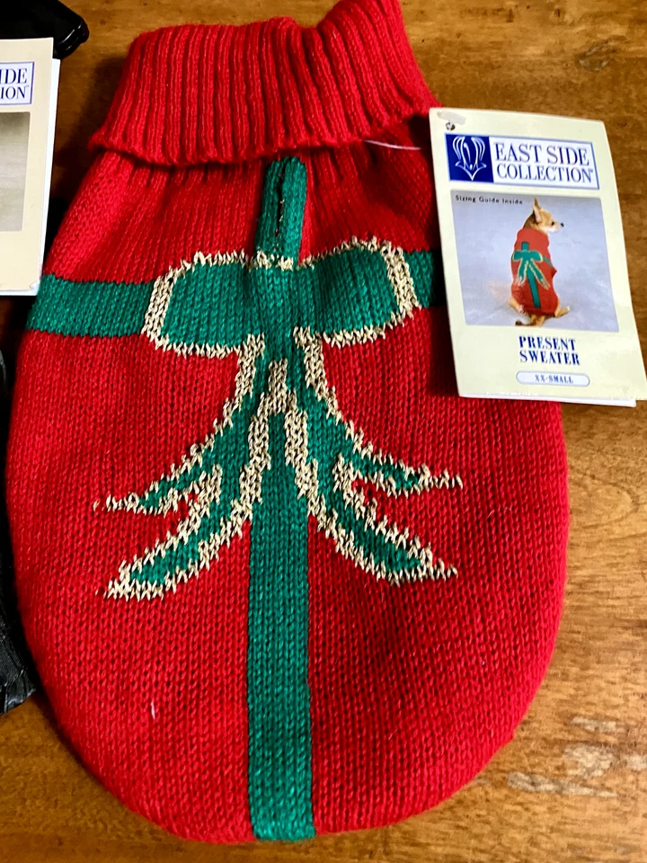 (2) XXS Trajes para Perros Mascotas Colección East Side Suéter de Vacaciones/Vestido de Satén Acanalado Foto 2 de 4